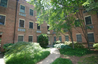 4822 Chevy Chase Drive, #302